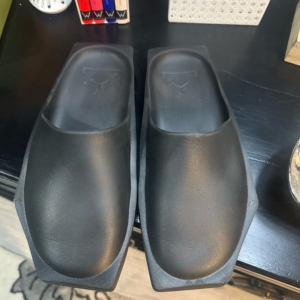 Jordan Black Men's Slip-On Loafers